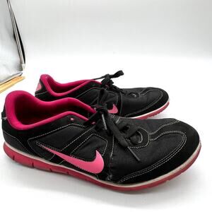 Nike Women's Shoes Size 8.5 Pink and Black Color